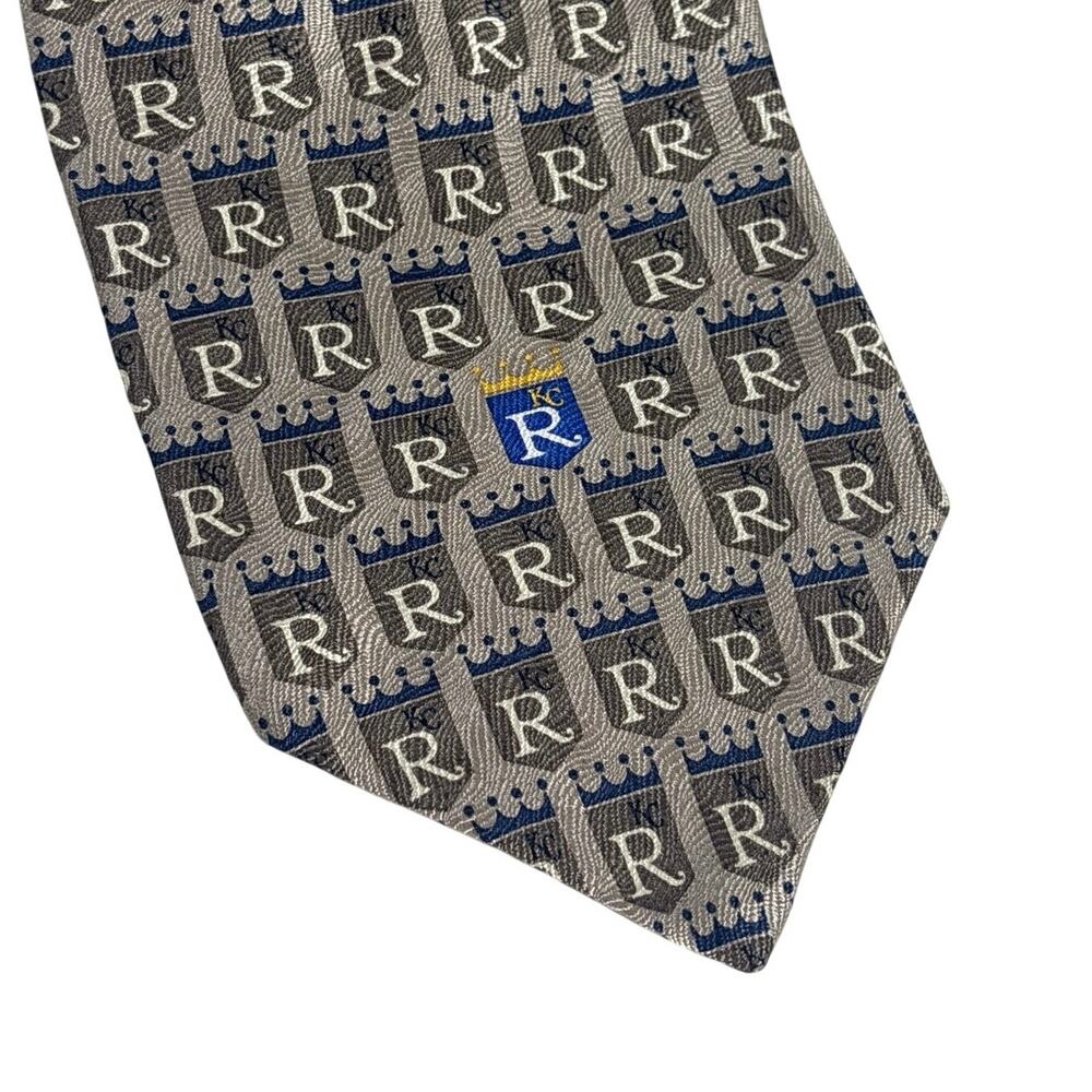 Vintage 2000 KC Royals Ralph Marlin Tonal Logo Necktie MLB